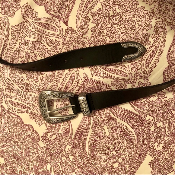 *SOLD* Urban Outfitters Western Leather Belt - Picture 2 of 3